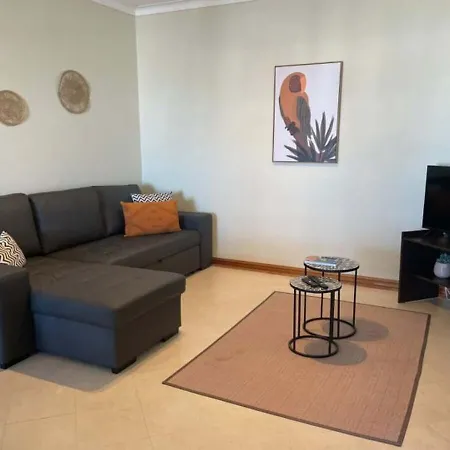 Title E Title - Oura Albufeira