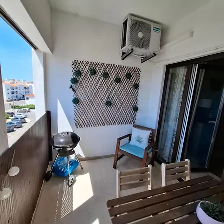 Apartament Title E Title - Oura