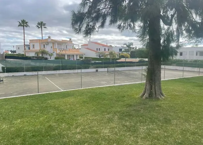 Title E Title - Oura