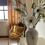 Title E Title - Oura Apartmán *